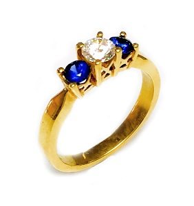 Diamond & Blue Sapphires ring model Penelope